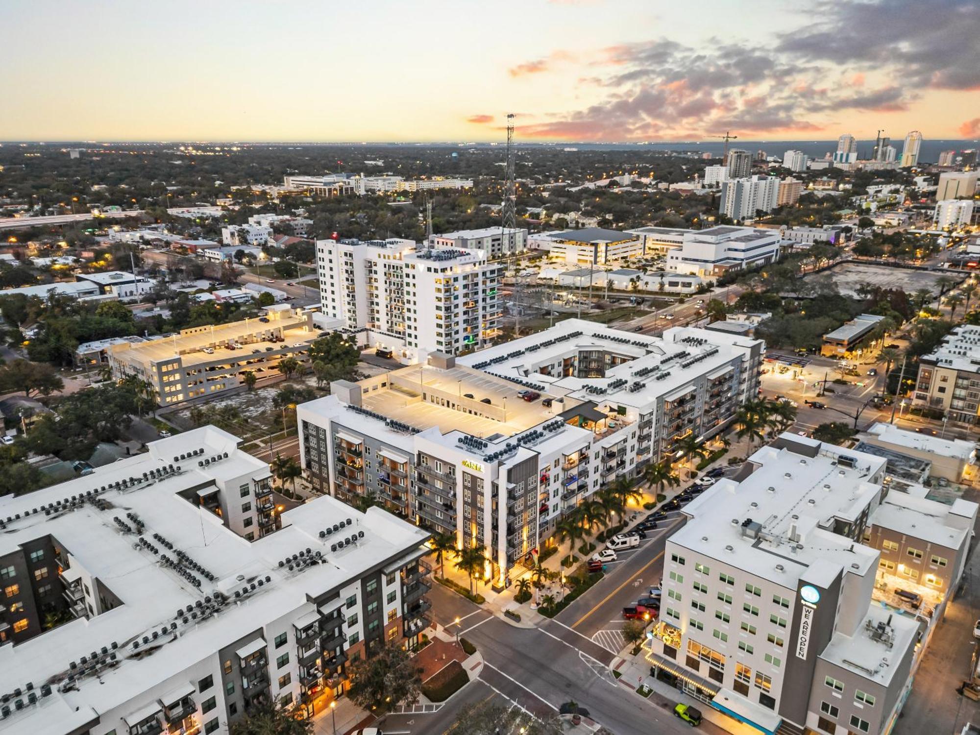 Tropicana Field 2 Bed In Dwtwn With Free Parking Apartment St. Petersburg Exterior photo
